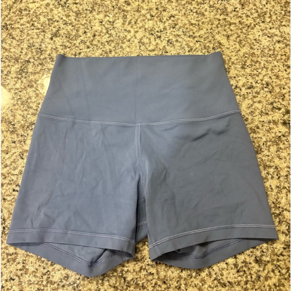 Lululemon Align High Rise Shorts 4”